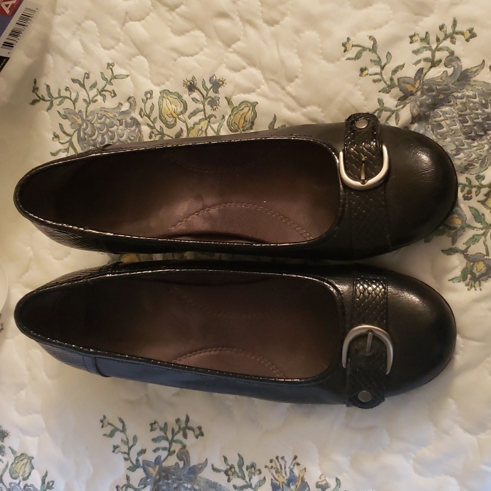 Aerosoles navy pump
